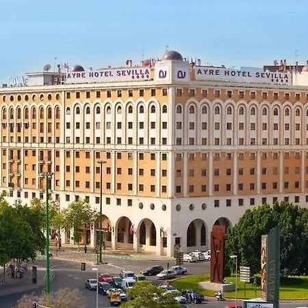 Apartment Portico